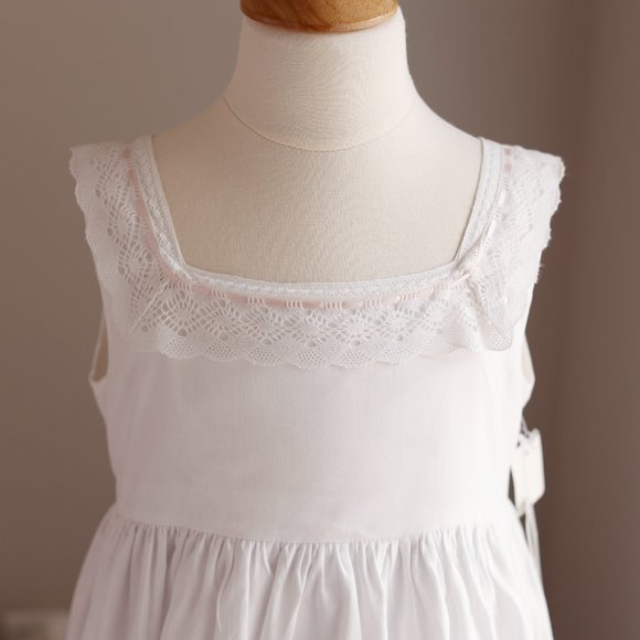 White Dress Pintucks Lace Girls Designer Couture GORGEOUS Flower Girl Spring NWT - Picture 6 of 9